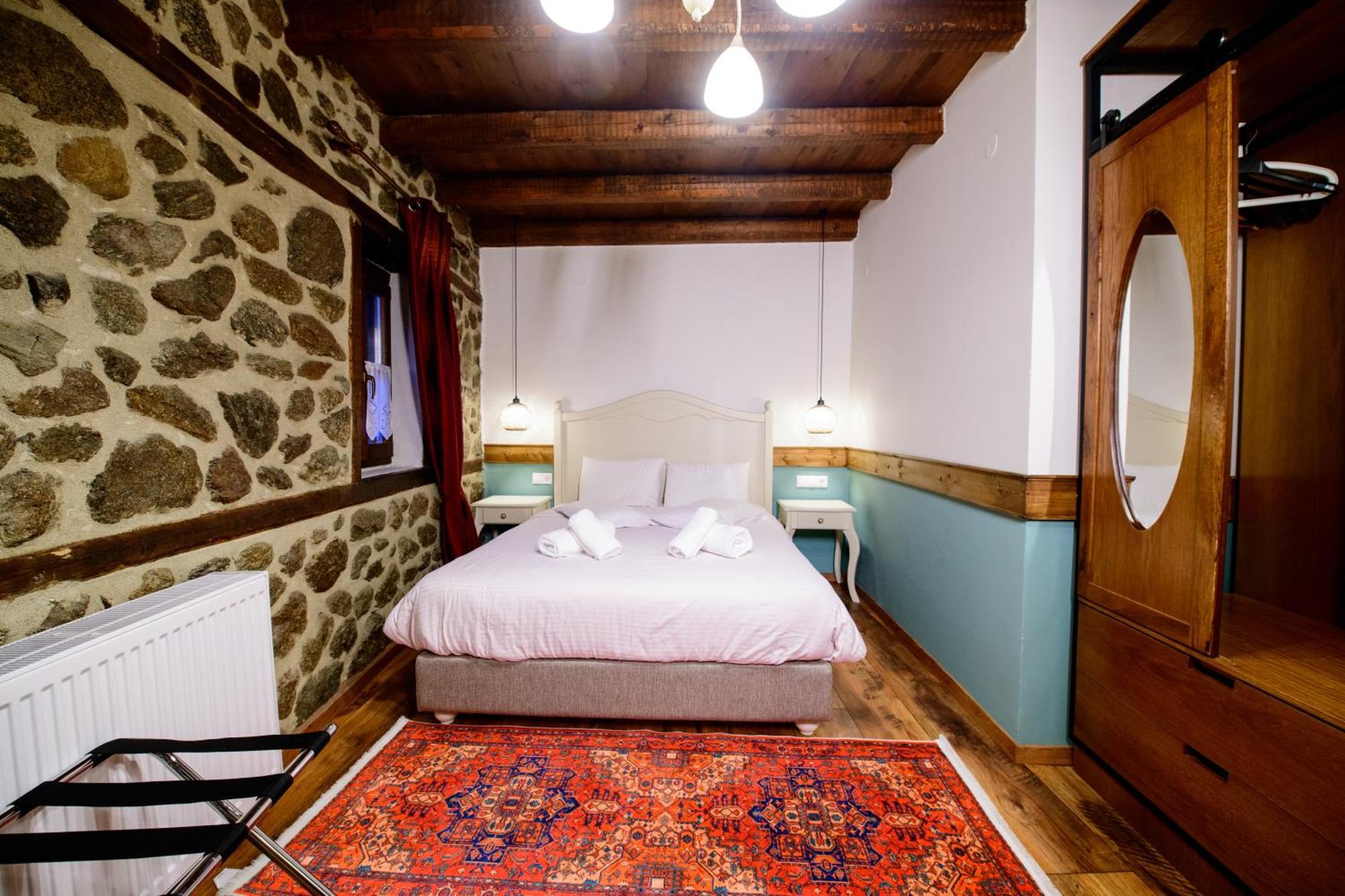 Agios Germanos Hotel Buitenkant foto