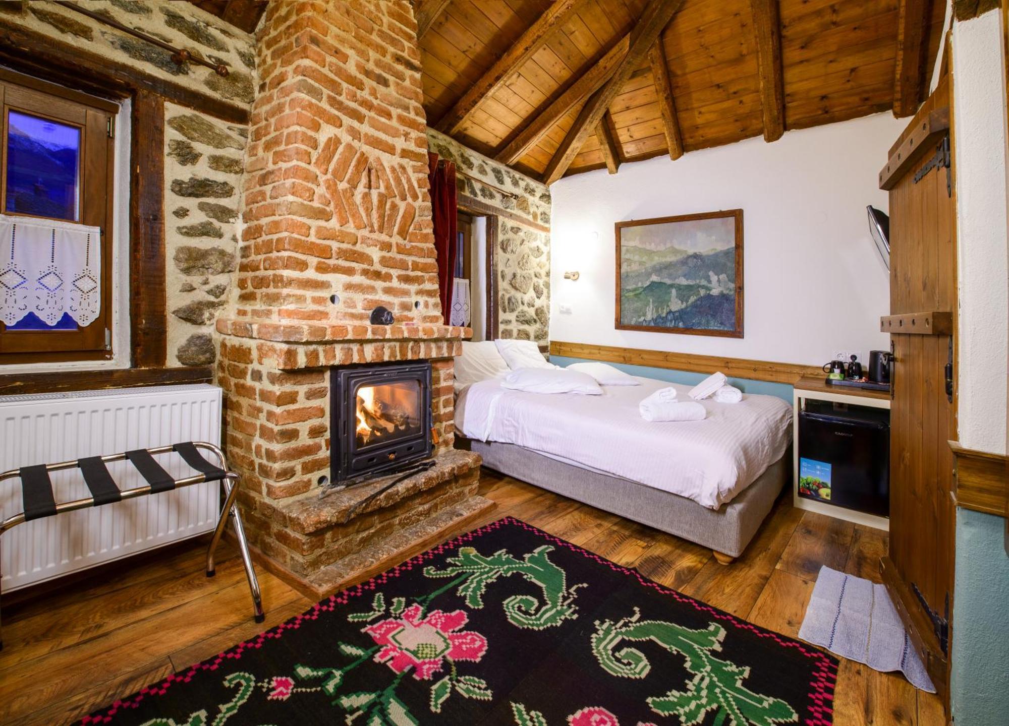 Agios Germanos Hotel Buitenkant foto
