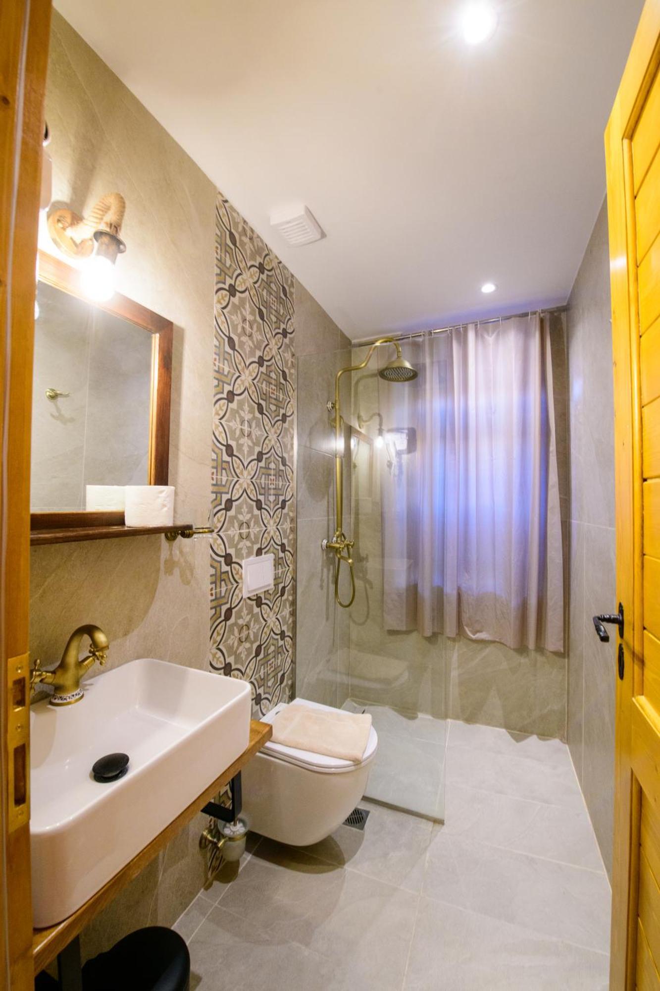 Agios Germanos Hotel Buitenkant foto