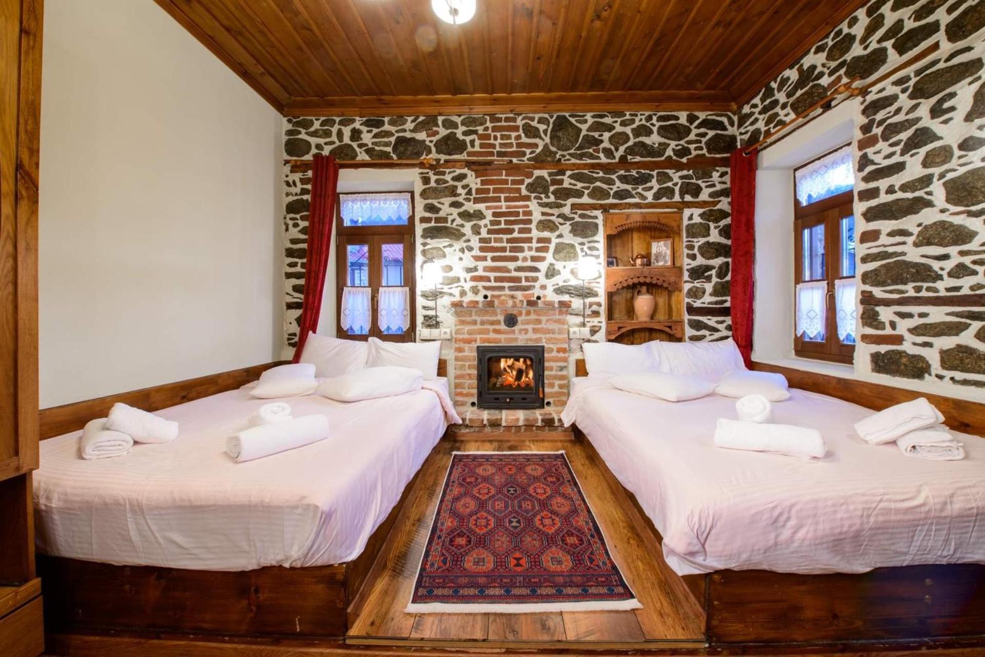 Agios Germanos Hotel Buitenkant foto